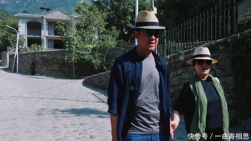 张国立和邓婕怎么好上的