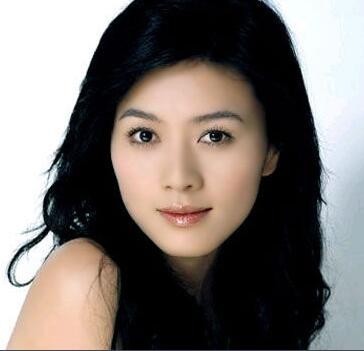 黑洞中刘眉的扮演者叫什么