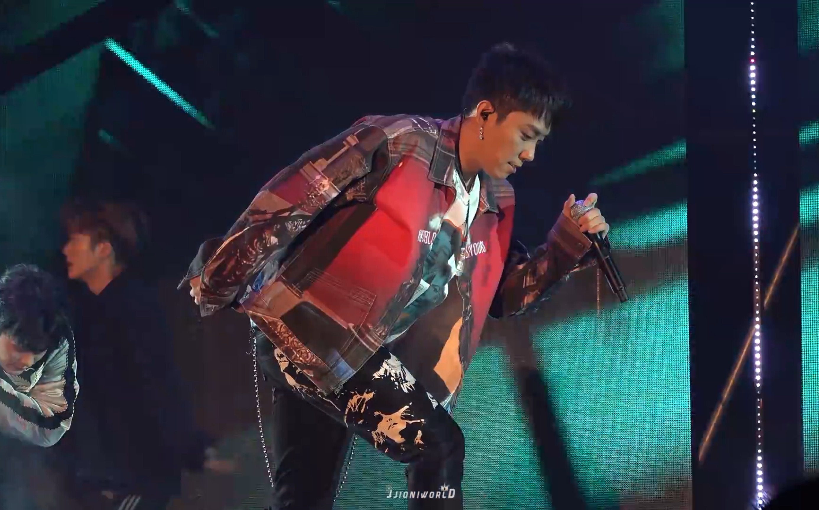 【水晶男孩×殷志源】2017年地方场jekki world饭拍殷志源focus