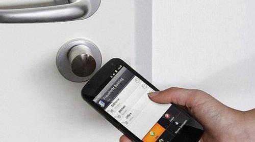 iphone7p买了差不多4个月带耳机的时候他经常