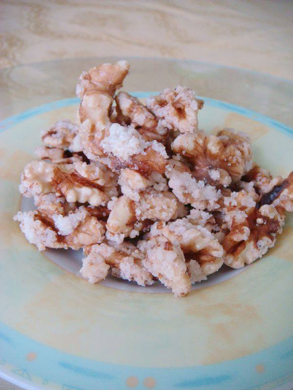 做法,挂霜核桃仁怎么做好吃,挂霜核桃仁的家常做法