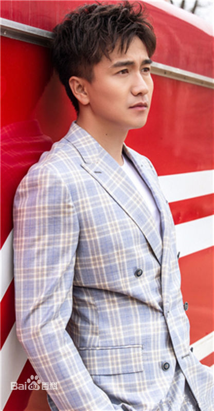 《卧底归来》电视剧主演翟天临是个怎样的人物?