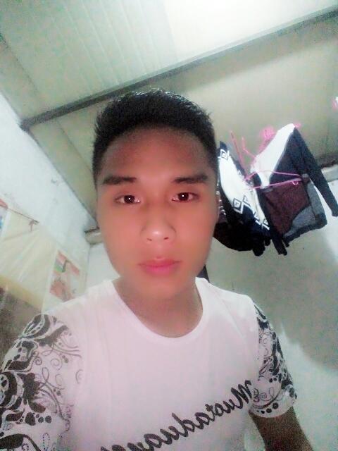 24岁了,没有人脉,没有背景,没有学历,没有技术