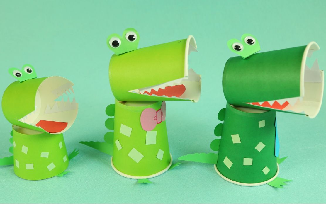 朵妈手工课   纸杯鳄鱼的一家