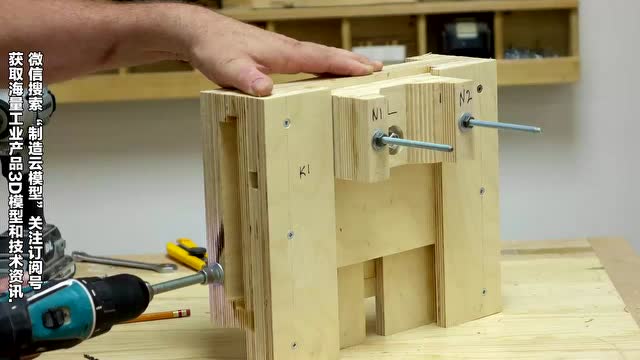 牛人自制超简易的电梯运行原理展示,厉害了