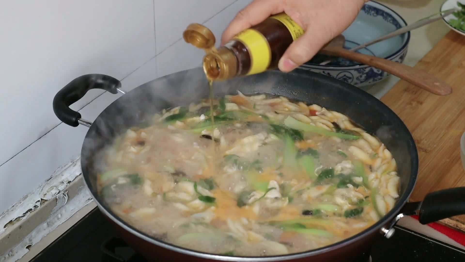 健脾养胃风行上传时间:1年前时长:01:35为什么广东人做汤那么好喝