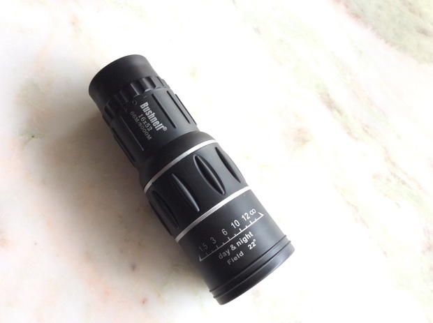 bushnell望远镜看远景模糊怎么调