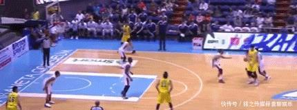 湖人击败开拓者