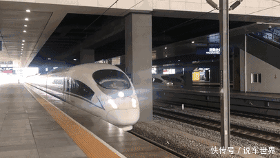 黔张常开行动车计划