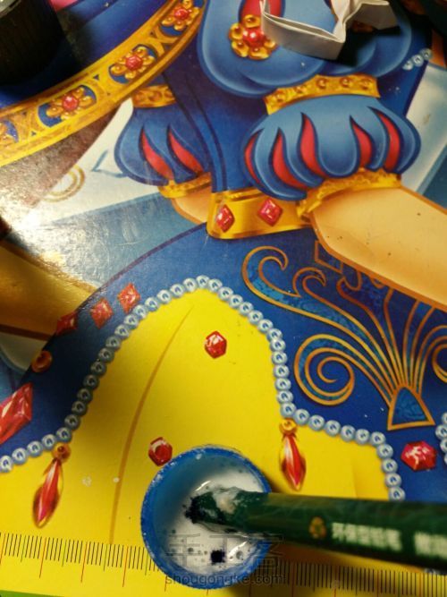 怎么用洗衣液做水晶泥并不用胶水,小苏打,硼砂