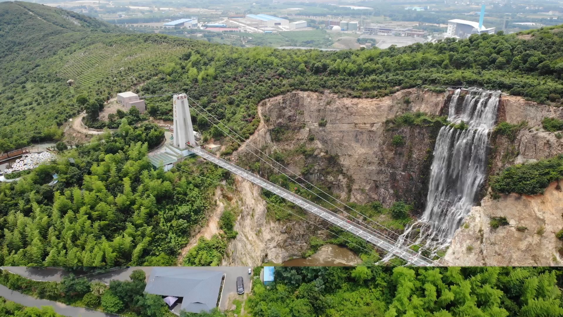 常州太湖湾龙凤谷景区 玻璃吊桥