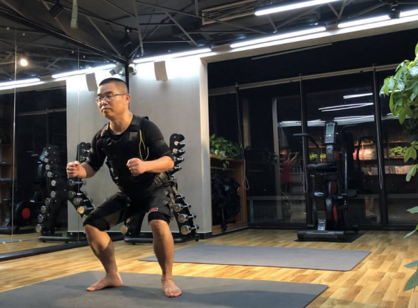 高效电脉冲健身最近很火,但是到底有没有用呢?