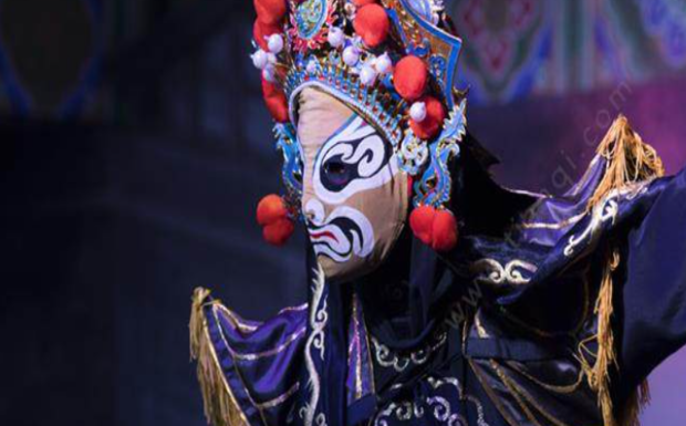 京剧脸谱表示忠勇义烈的是什么颜色?