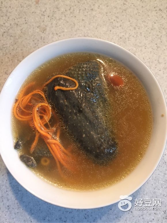 虫草乌鸡汤是怎么做的