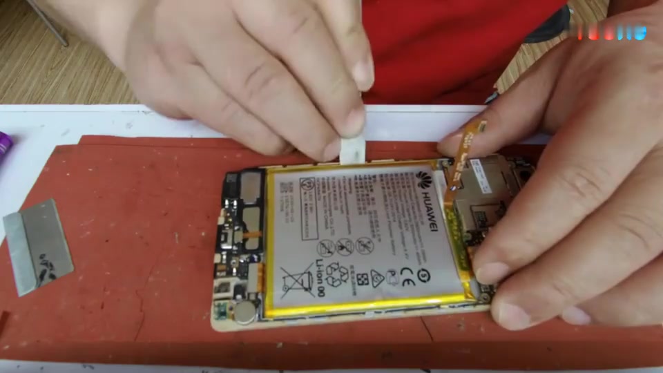 华为p9拆机更换屏幕