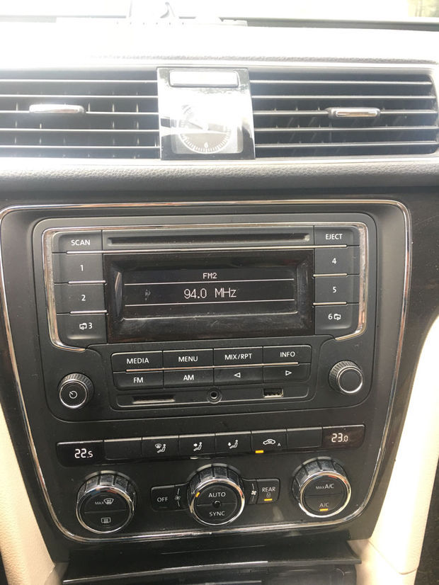 请问大众帕萨特该怎么连接手机蓝牙呢?