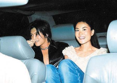 王菲周迅罕见同框,贵圈有哪些"活久见"的事情?