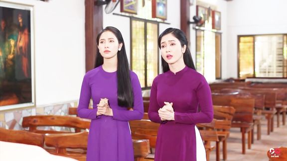 [图]非常好听的越南歌曲《Kiếp Tro Bụi Phương Anh》