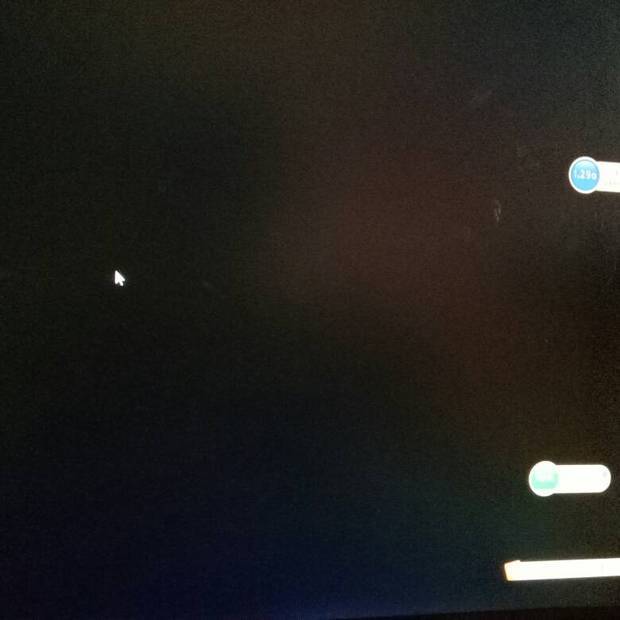 我的电脑开机后怎么黑屏了?只有右下角显示了