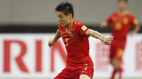 【世预赛12强】曾诚伤退武磊失良机 中国0-0伊朗