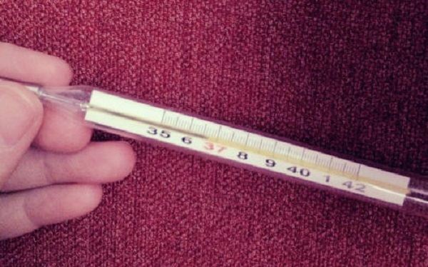 水银针打碎后撒上硫磺粉可以防止中毒?