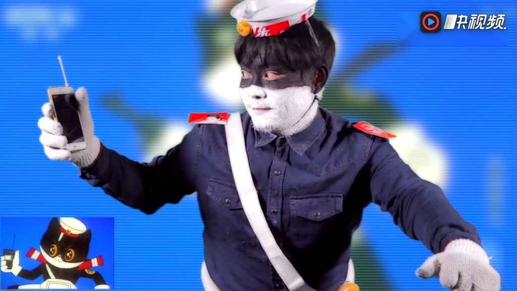 cos经典动画片黑猫警长,真人版我第一次看,这猫有点辣眼睛