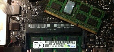 苹果笔记本加内存条应该怎么操作