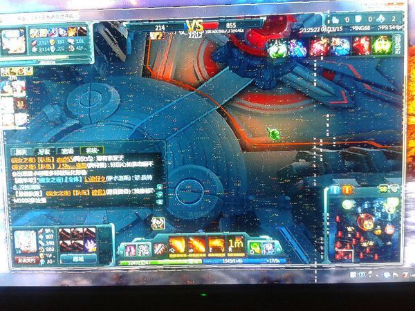 玩着300英雄时屏幕突然变成这样怎么回事,什么