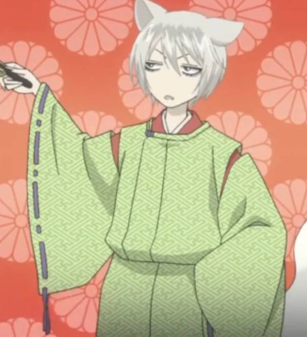 这个图中,巴卫穿的衣服是什么类型的和服,袖子和衣服是分开的吗