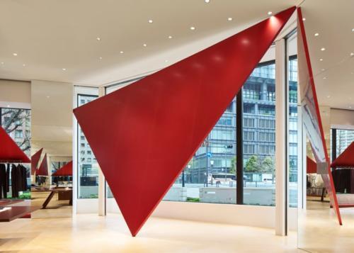 日本三宅一生专卖店地址