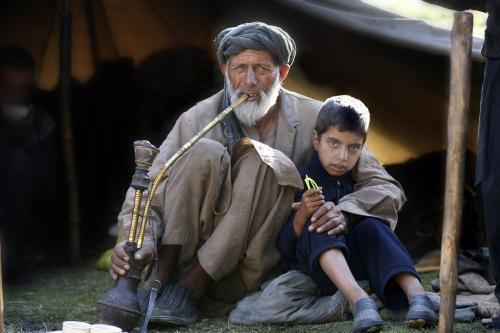 水烟怎么抽烟大,我看别人抽水烟都特别浓怎么
