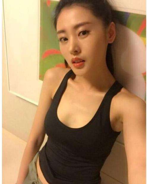 你怎么评价张天爱的长相?