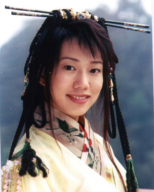 雄霸天下孔慈扮演者