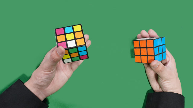  b>魔术揭秘 /b>:1秒还原魔方,慢动作,其实很简单