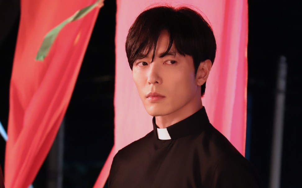 【金材昱】韩剧《客: the guest》神父崔允cut