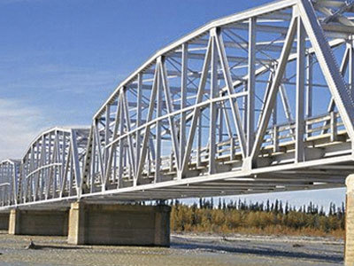 钢桁架分类特点钢箱梁的作用