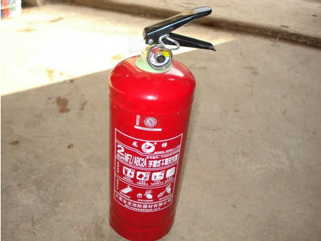 怎样使用灭火器灭火?