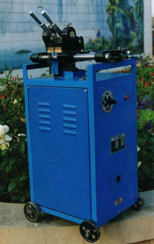 两个铜管焊接时最好不用焊条能焊上