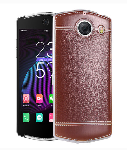 嗯,外观是有点儿像美图手机,因为美图就是菱形.