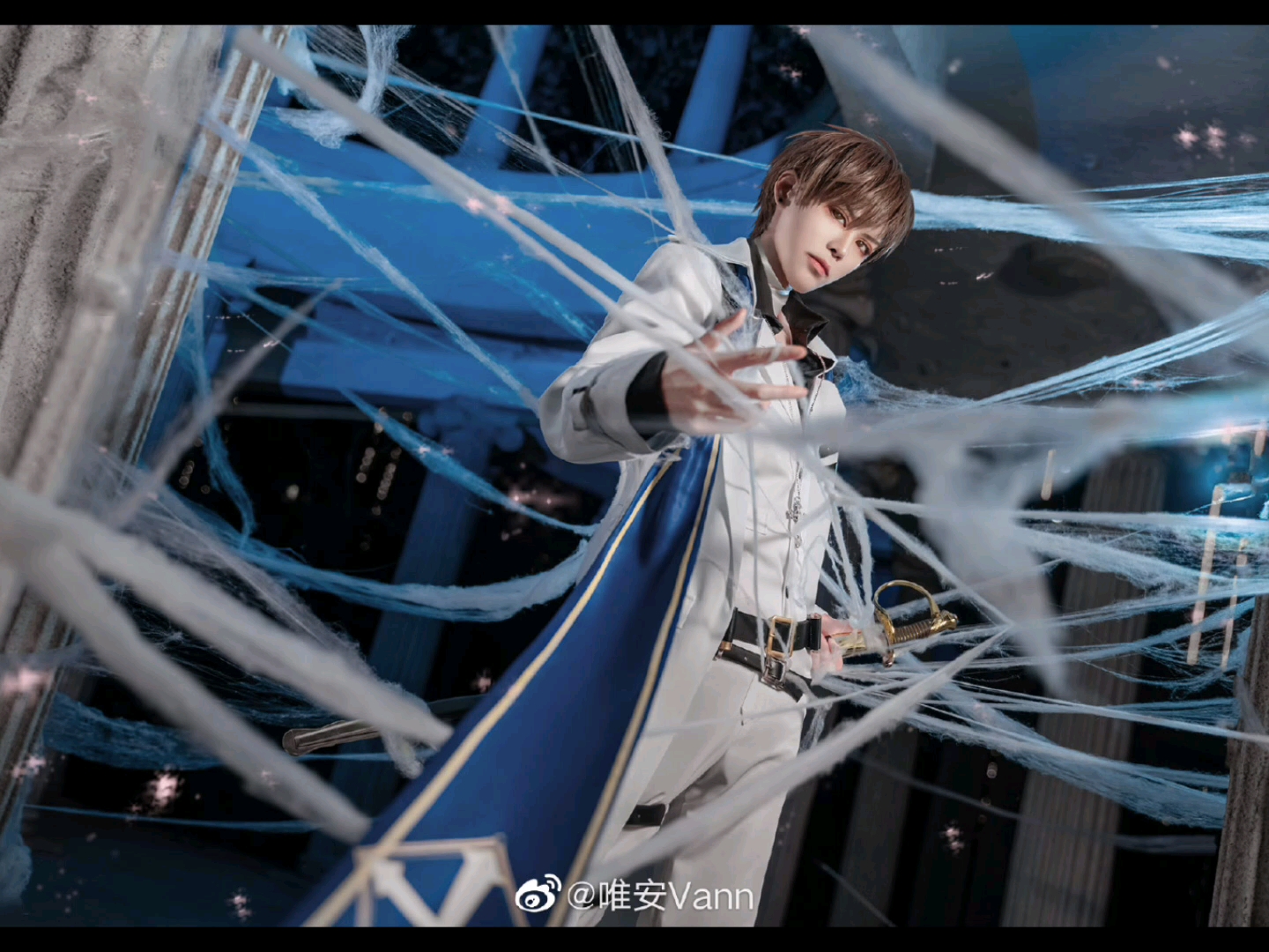 [剪辑] b>恋与制作人 /b>白起 b>cos /b>.唯安vann