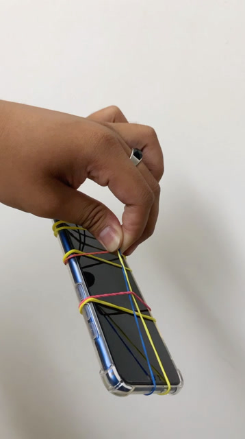 皮筋穿手机魔术教学