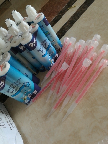 水瓷瓷砖美缝剂施工用哪个方法好呢?