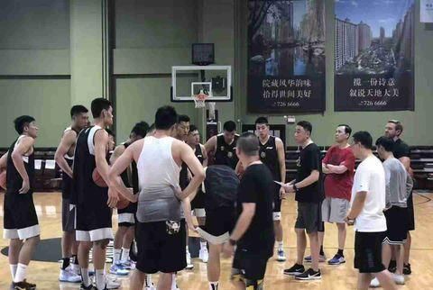 山西男篮队教练