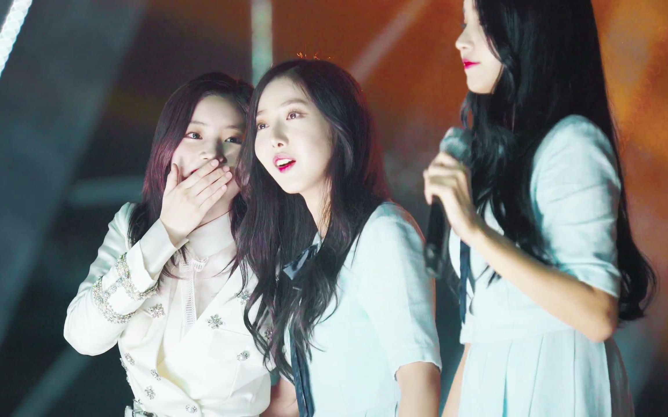 【搞姬现场】gfriend信飞 twice多贤 korea music festival 2017