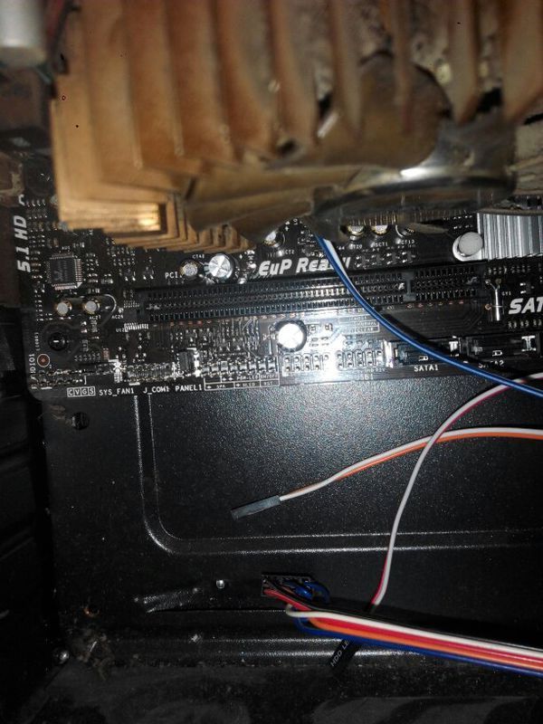 请问映泰的a68mlp的主板线怎么插啊,求解答,谢谢