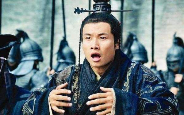 亡秦者胡,这个胡是指胡人军队,还是指秦二世胡亥?