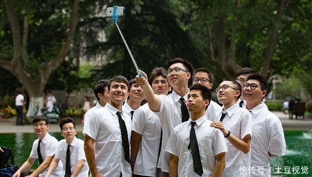 浙江大学在浙江吗