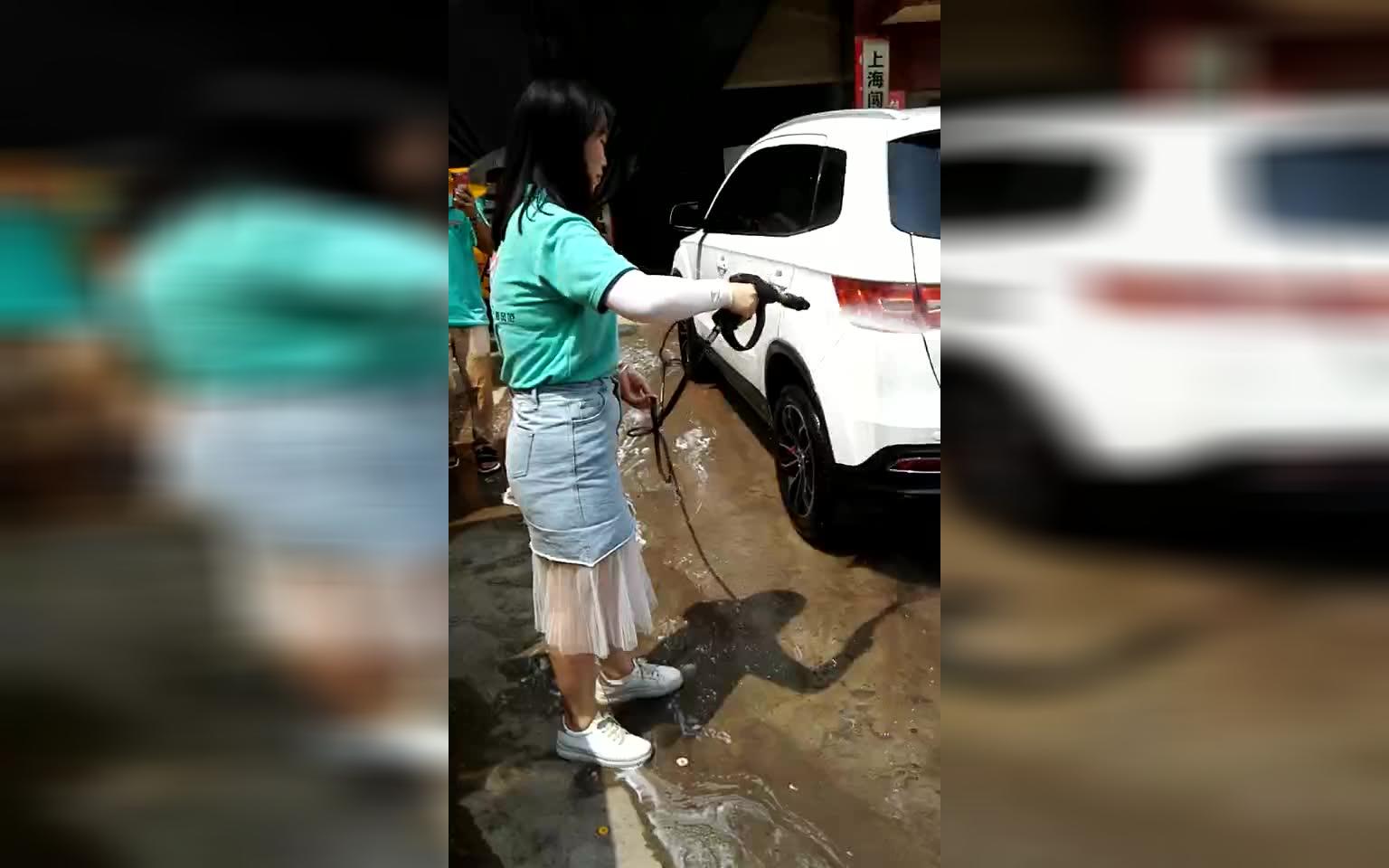 闯王自助洗车机|自助洗车机厂家|刷卡洗车机|投币自助洗车机价格