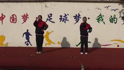 [图]第三套全国小学生广播体操《七彩阳光》示范动作