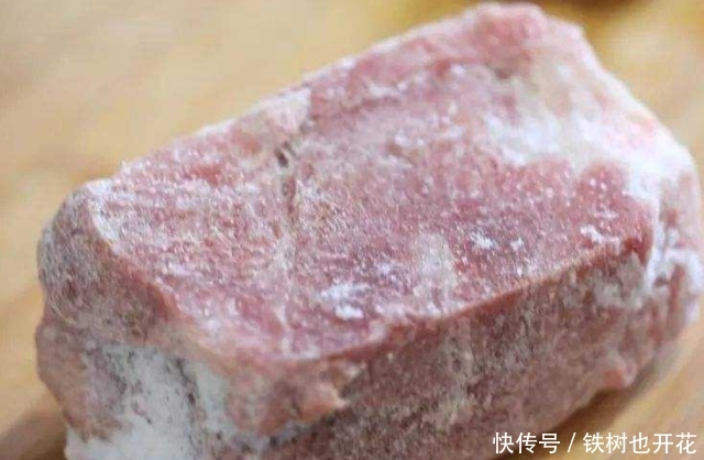进口猪肉的市场上的猪肉价格